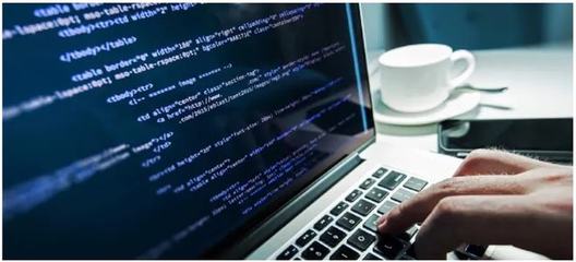 職業(yè)代碼·一鍵激活丨應(yīng)用工程學(xué)院計(jì)算機(jī)類(lèi)專(zhuān)業(yè) 以軟件設(shè)計(jì)制作為引擎，助力學(xué)子馳騁IT世界